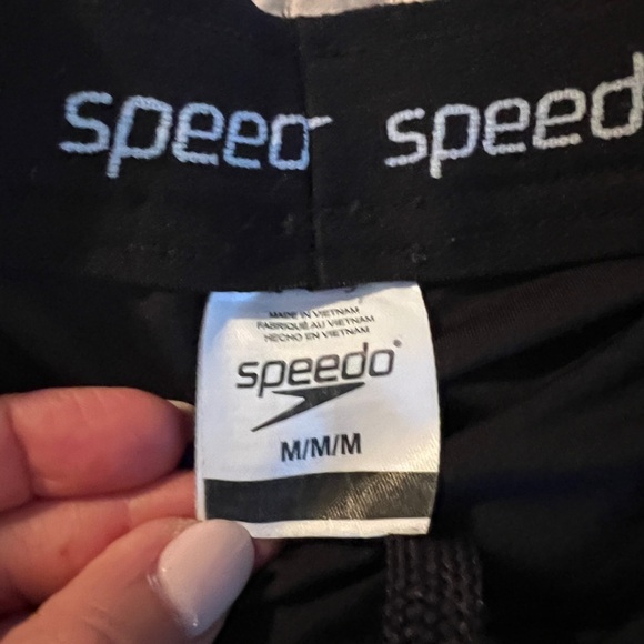 Speedo Ripstop Tech Volley short swim trunk. Men’s M black UPF 50+ - Picture 6 of 11